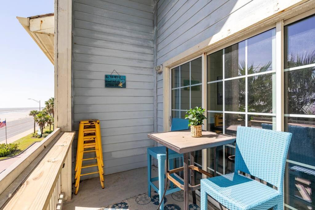 Apartamento Oceanfront At The Dawns Galveston Exterior foto